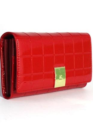 Червоний лаковий шкіряний гаманець жіночий на кнопці рифлений брендовий гаманець портмоне зі шкіри