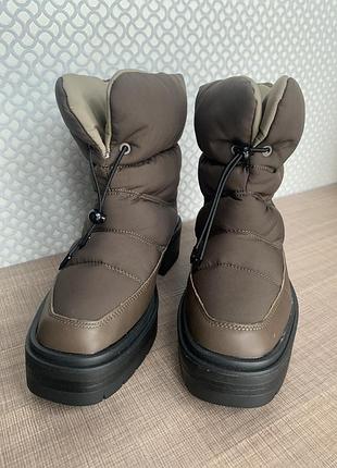Ботинки зимние очень теплые, кожа, not water resistant