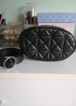 Сумка на пояс stradivarius