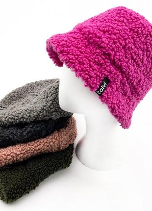 Зимова панама чорна