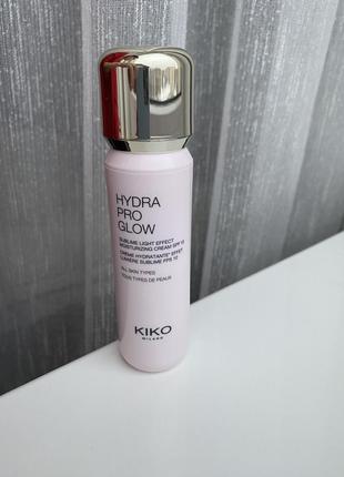 Hydra pro glow  крем зволожуючий для обличчя база kiko milano