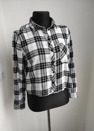 Сорочка в клітинку укорочена