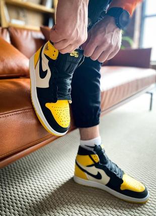 Кросівки nike air jordan 1 yellow/black1 фото