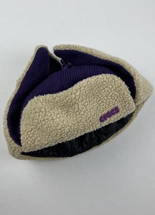 Теплая шапка/ушанка crocs
