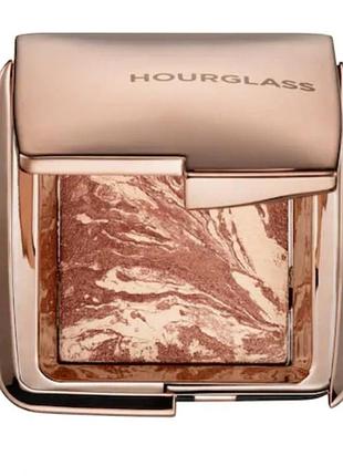 Бронзер для лица hourglass ambient lighting bronzer mini diffused bronze light 1.3 g