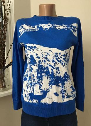 Кофточка с красивенным ненавязчивым зимним принтом - супер!