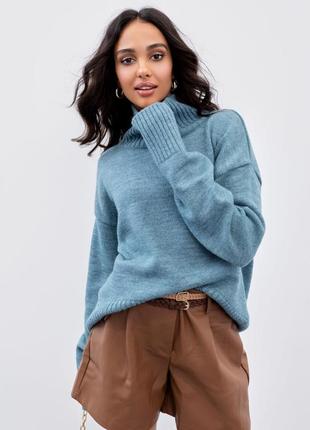 Оверсайз жіночий бежевий светр зі спущеною лінією плечового шва6 фото