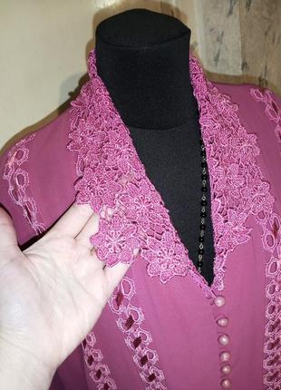 Красива блузка,пепел троянди, з мереживним комірцем, перловими ґудзиками, великого розміру3 фото