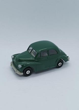 Машинка mm3 morris minor3 фото