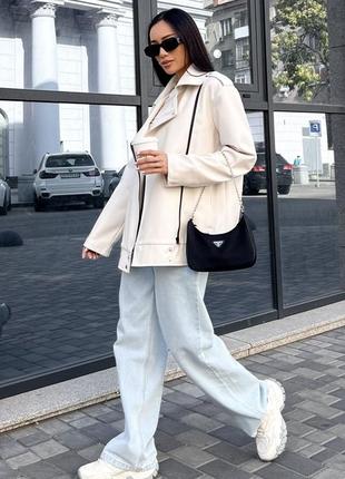Жіноча стильна куртка дербі біла осінь весна 202-2023 кожзам екожа розмір s m l xl5 фото