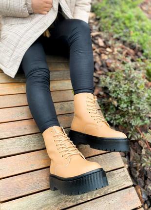 Зимние женские ботинки dr.martens 1460 beige black premium (мех) 36-37-38-39-40-414 фото