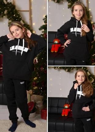 Теплий костюм на флісі для дівчаток
