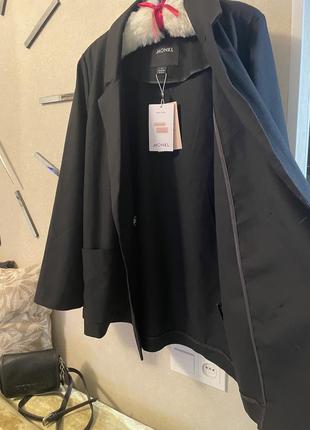 Двубортный черный оверсайз пиджак с двумя карманами monki стиль зара манго9 фото