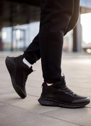 Чоловічі зимові кросівки reebok zig kinetica. колір чорний. водонепроникний матеріал gore-tex2 фото