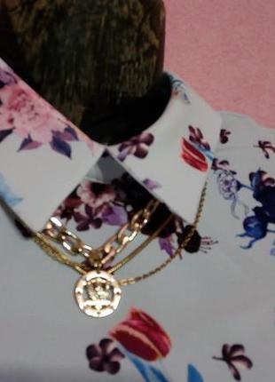 Блузка летучая мышь с медальоном ,размер 38-42,италия4 фото