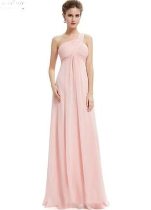 Нежное платье для торжеств и особых случаев