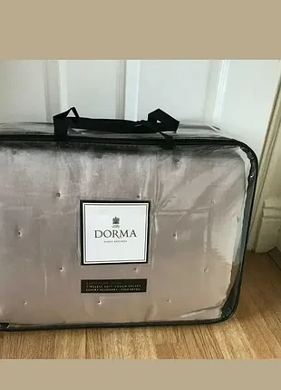 Чудове покривало британського бренду dorma
