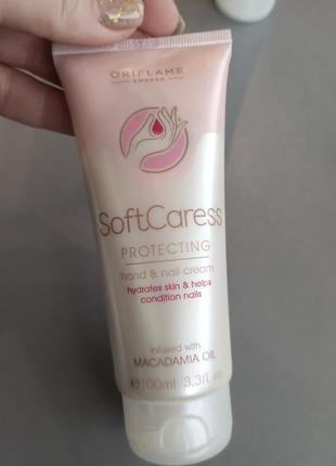 Крем для рук и ногтей орифлейм soft softcaress oriflame nail3 фото