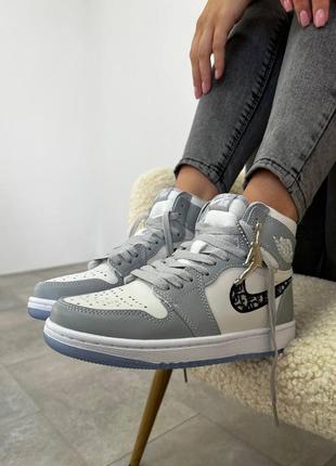 Жіночі кросівки nike air jordan high x dior gray3 фото