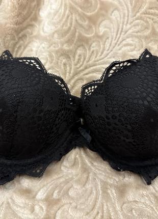 Бюстгальтер