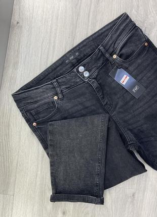 Джинсы f&f тянуться хорошо