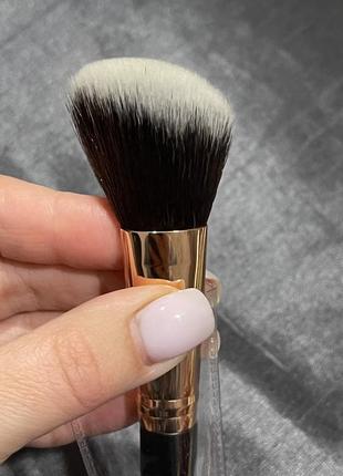 Shaina b contour brush/кісточка для контурингу/скошена кісточка/пензлик для макіяжу