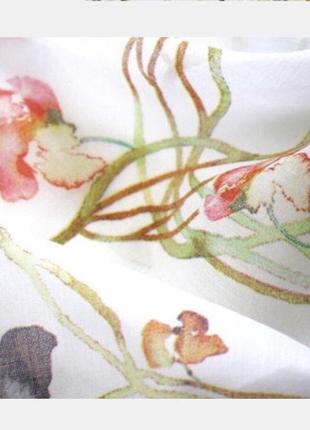 Ткань скандинавского дизайнера: «grand» malin björklund. у двора. aquarelle живопись цветочный узор2 фото