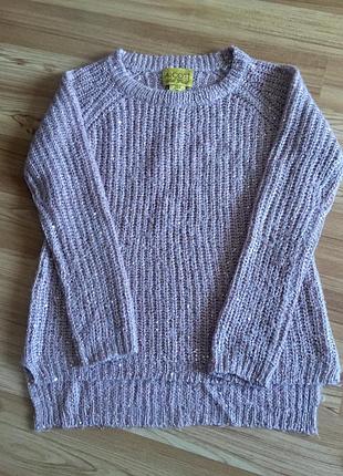 У язаний светр