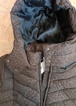 Зимова куртка з леопардовим принтом l розміра6 фото