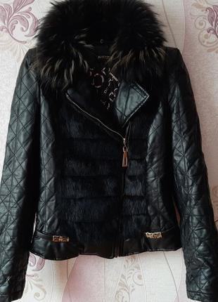 Черная кожаная (pu) утипленная куртка косуха на синтепоне с натуральным мехом2 фото