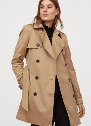 Плащ пальто куртка бежевого кольору з ремінцем поясом ременем ременем жіночий1 фото