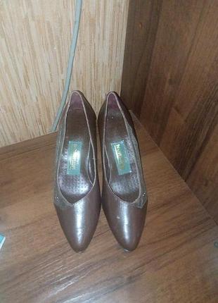 Туфлі шкіра