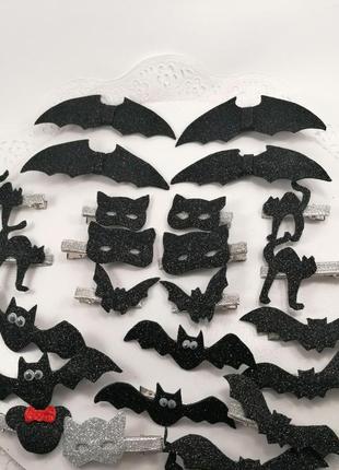 Заколка на хеллоуин с летучими мышками, чёрными кошками, шляпа ведьмы . ручная работа. заколки для волос. 1шт