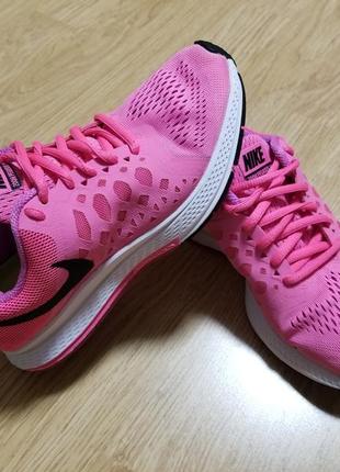 Класні кросівки від nike