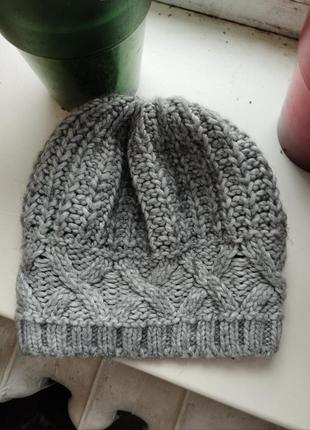 Сіра шапка вязана італія шерсть