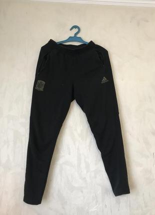 Штани от adidas :