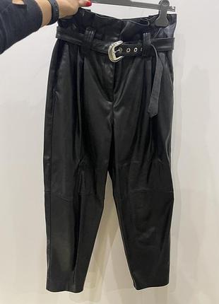 Кожаные брюки «бананы» с поясом pinko