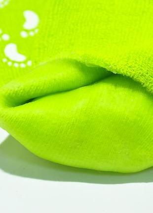 Зволожуючі гелеві носочки spa gel socks green5 фото