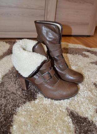 Шкіряні зимові чобітки