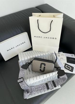 Сумка marc jacobs small camera bag silver/black 2