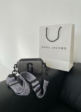 Сумка marc jacobs small camera bag silver/black5 фото