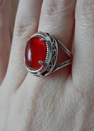 Серебряное кольцо с сердоликом