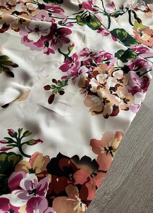 Яркий нарядный комбинезон платье в цветочный принт от missguided5 фото