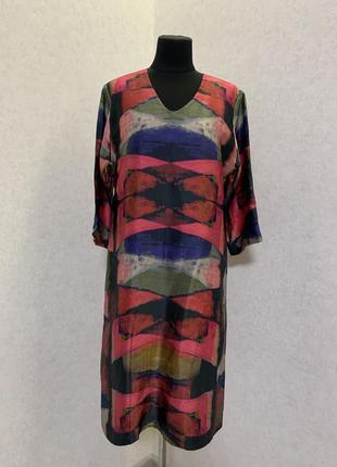 Шовкова сукня прямого крою на підкладці