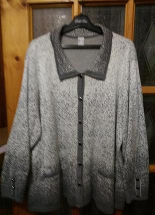 Сведр теплий, м'який.