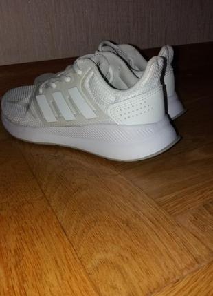 Кроссовки adidas 34р. оригинал.8 фото