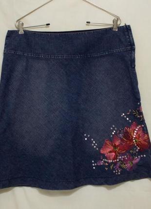 Юбка-трапеция джинсовая с цветочной вышивкой *tu* 52р1 фото