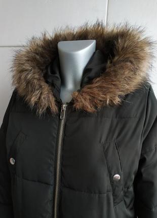 Стильне демісезонне стьобана пальто, куртка new look з капюшоном і мехо4 фото