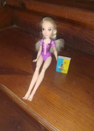 Лялька рапунцель принцеса  дісней і хасбро7 фото