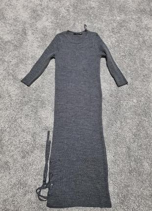 Теплое длиное платье "stradivarius"